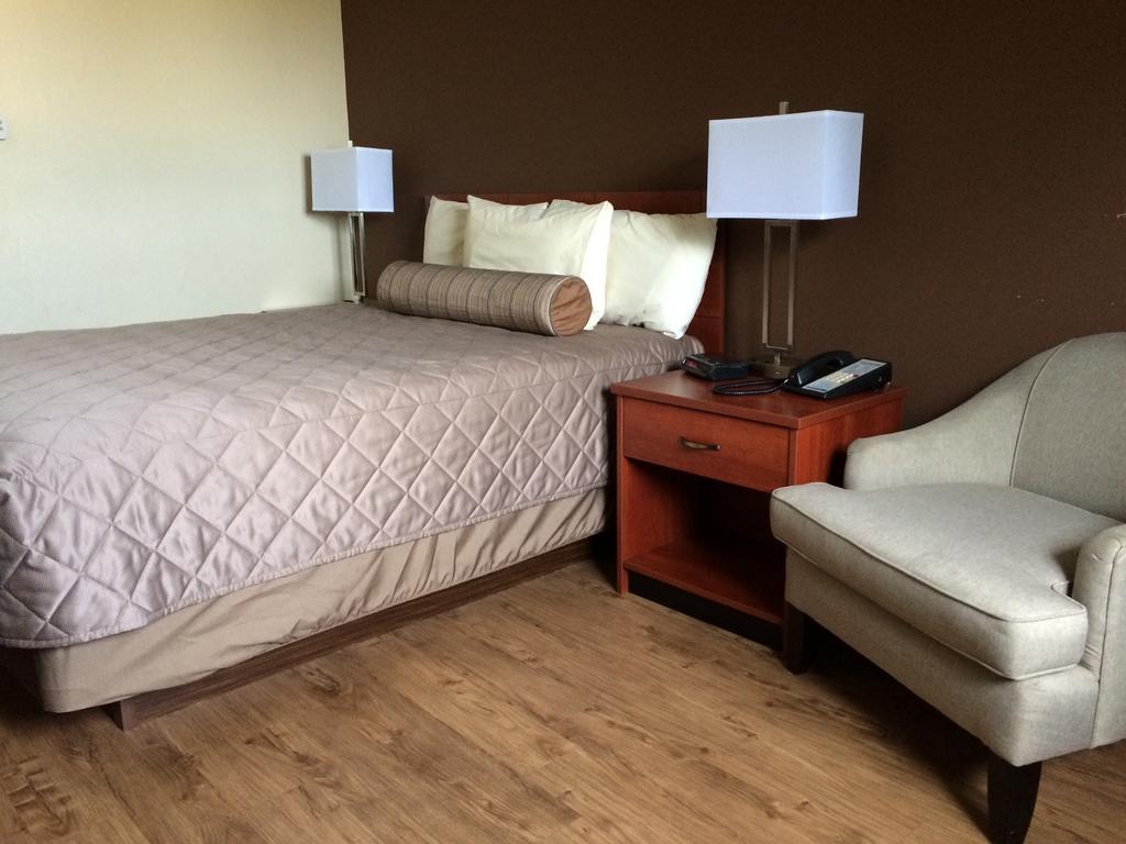 Coastal Inn Moncton/ Dieppe Экстерьер фото